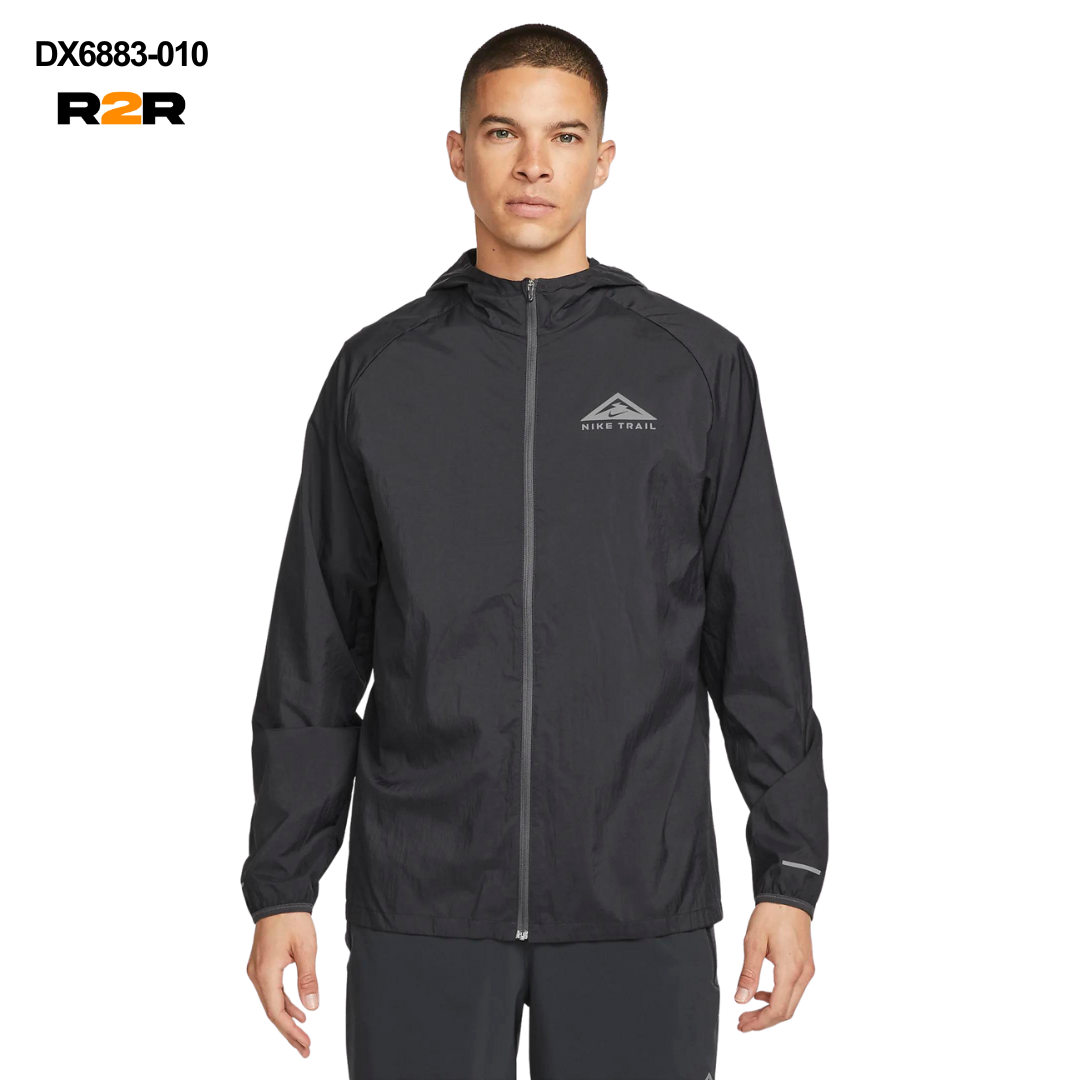 Nike trail jacket black