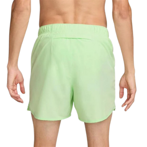 Nike challenger 18cm shorts 'vapour green'