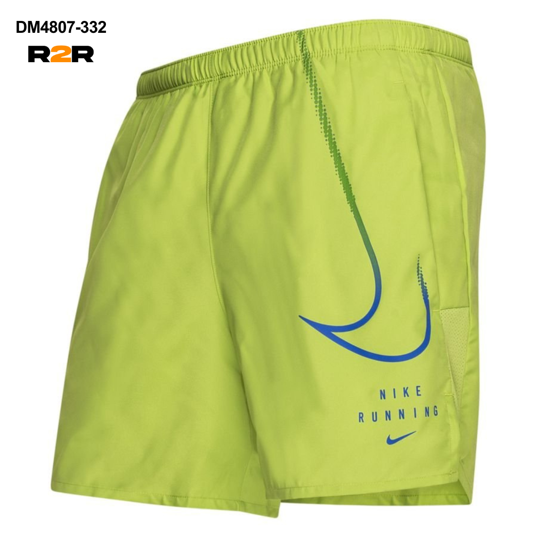 Nike challenger run 13cm shorts 'green'